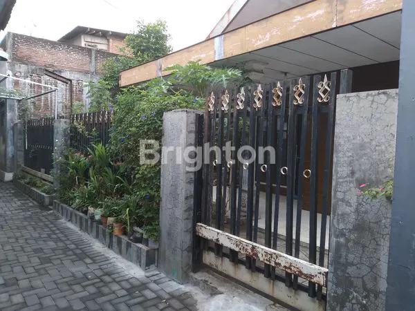 image RUMAH STRATEGIS COCOK BUAT KOS - KOSAN AREA MERTOJOYO (1)
