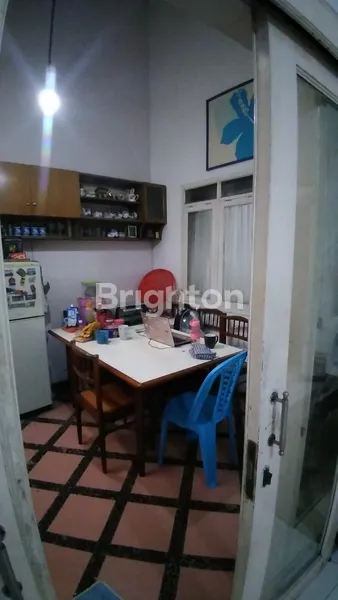 image RUMAH ASRI DI SAYAP PASIRSALAM - BANDUNG (6)