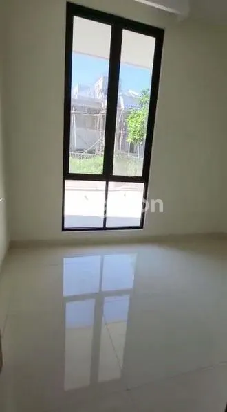 image RUMAH CANTIK 2 LANTAI DI RAPAK INDAH (7)