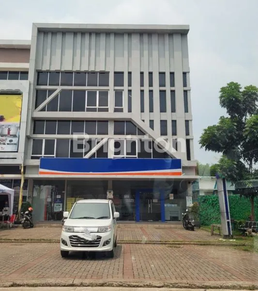 RUKO HUK CBD GRAND BOULEVARD CITRA RAYA DEPAN MALL BANGUNAN 3 LANTAI DENGAN DESIGN MINIMALIS MODERN