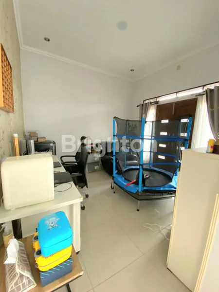 image RUMAH 2 LANTAI FULLY FURNISHED DI JAGAKARSA, JAKSEL (6)