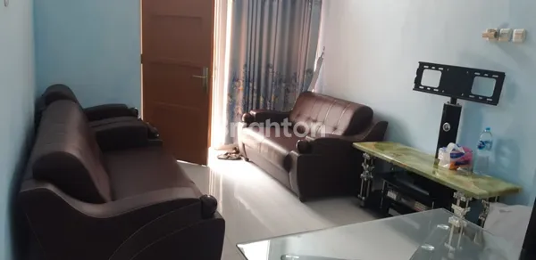 image RUMAH SEBELAH LIPPO KARAWACI 600JUTA (3)