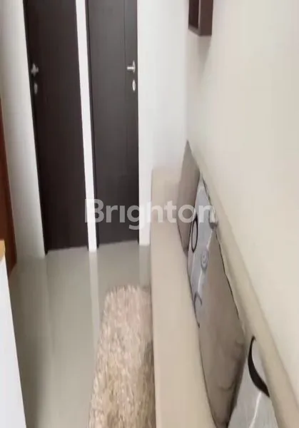 image RUMAH SIAP HUNI NOL JALAN RAYA PROPINSI DI GRESIK KOTA MAS  (2)