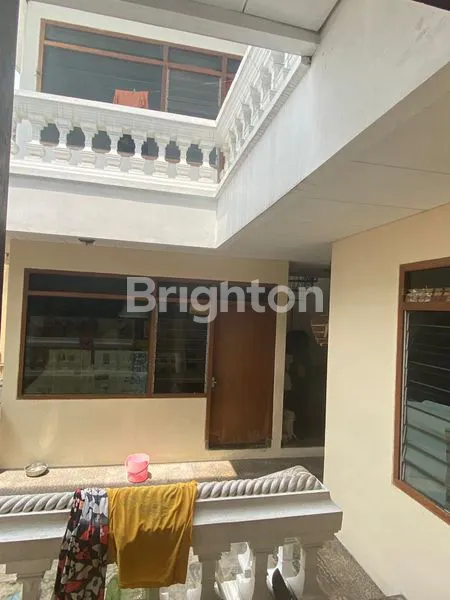 image RUMAH MEWAH DI KERTEN SOLO (5)