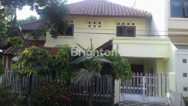 image RUMAH ASRI COCOK UNTUK KOS DI RUNGKUT, DEKAT UBAYA (2)