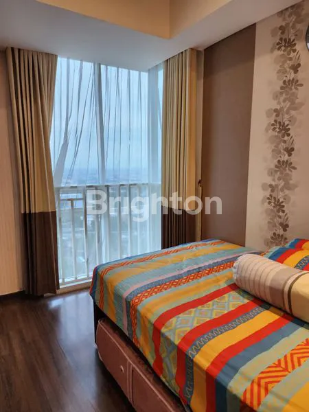 image TRILLIUM TENGAH KOTA (4)