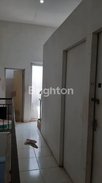 image RUKO 2LT DIBAWAH 1 M DI SAWOJAJAR (4)