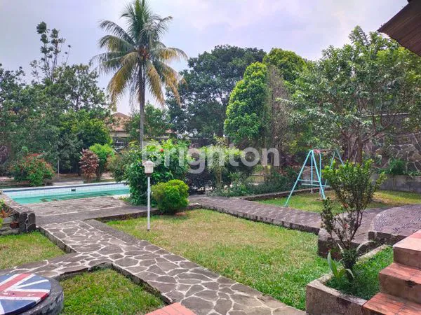 image RUMAH BESAR PINGGIR JALAN RAYA STRATEGIS DI BOGOR (3)