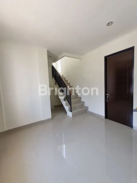 image RUMAH BARU 2 LANTAI  DI TERA DAMAI BEKASI (2)