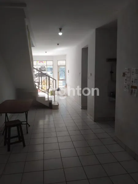 image RUMAH GREEN GARDEN 6 X 16, 2 TINGKAT JAKARTA BARAT (8)