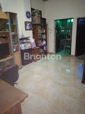 image RUMAH KOS 2 LANTAI DI JIMBARAN BALI (6)