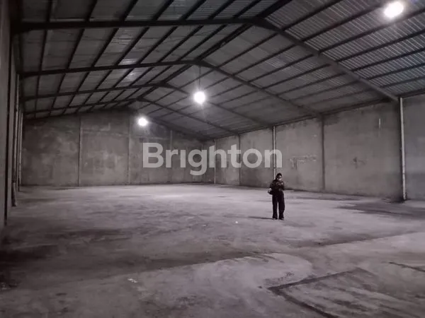 image GUDANG DI MAHENDRADATTA (1)