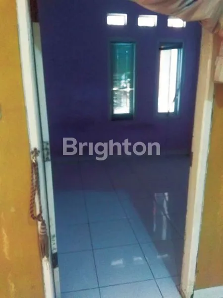 image RUMAH SIAP HUNI CANTIK 2 LANTAI DI VILA NUSA INDAH 1 (3)