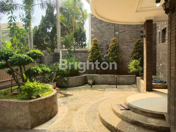 image RUMAH 2 LANTAI SIAP HUNI DI KAWASAN YANG TENANG & NYAMAN (6)