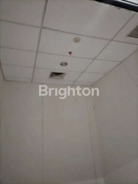 image KIOS MURAH TOKO MURAH BEC KONTER HP BEC SIAP PAKAI DEKAT SOLARIA DAN PAYLESS (4)