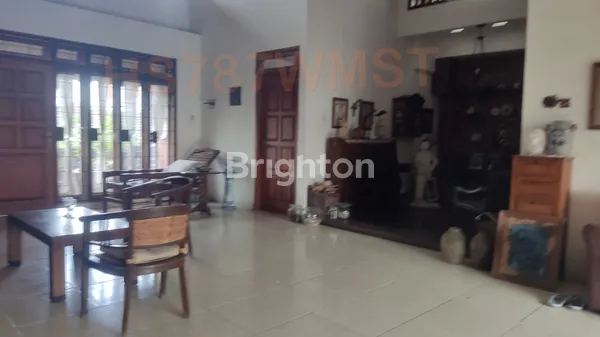 image RUMAH SECOND KLAMPIS WISMA MUKTI CLASSIC SIAP HUNI (1)