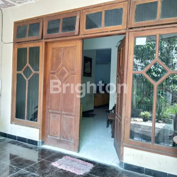 image DARMO PERMAI UTARA RUMAH SECOND TERAWAT DAN NYAMAN (7)