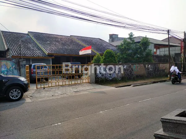 image RUMAH  HITUNG TANAH STRATEGIS PINGGIR JALAN DI PAMOYANAN BOGOR (1)