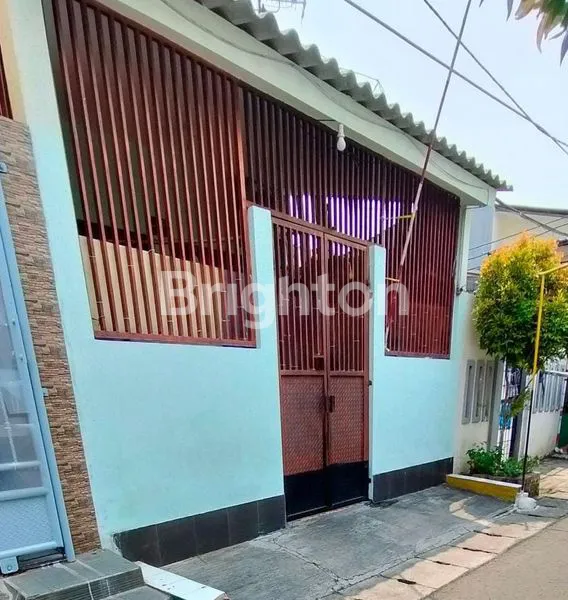 image RUMAH 1½ LANTAI SIAP HUNI DI JEMBATAN ITEM PEKOJAN (1)