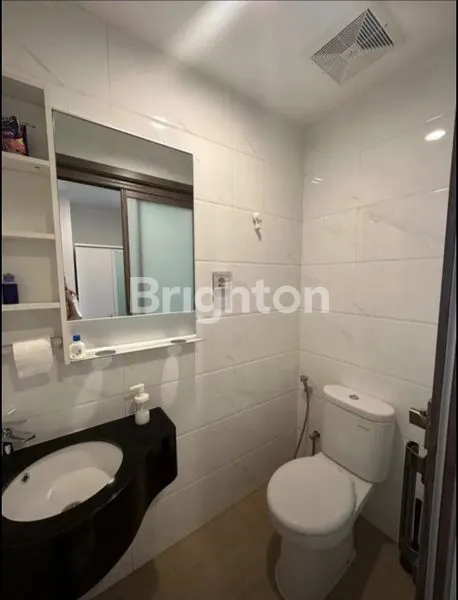 image STUDIO CANTIK FULL FURNISH DI APATEMEN SKYHOUSE ALAM SUTERA TANGERANG (4)