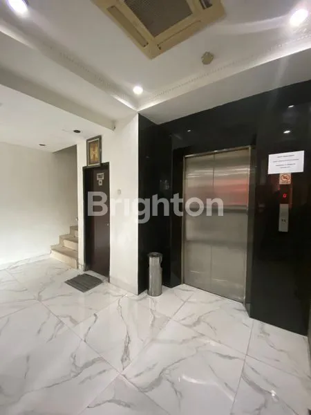 image HOTEL GUNUNG SAHARI JAKARTA PUSAT - 7 LANTAI & SIAP PAKAI (2)