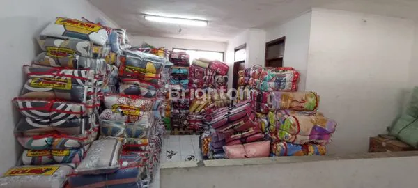 image RUKO SIAP PAKAI LOKASI SANGAT STRATEGIS HANYA 2 MENIT KE GERBANG TOLL PASIRKOJA BANDUNG (2)