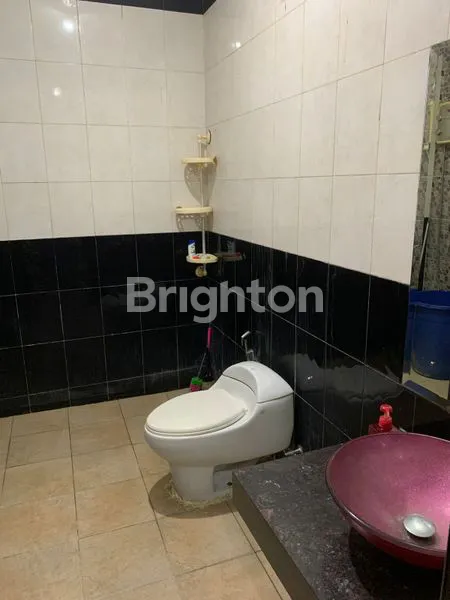 image RUMAH JELAMBAR HOEK 13 X 14 HOOK DAERAH PAKUWON 2 LANTAI (2)