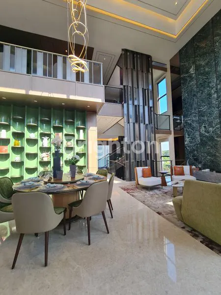 image HUNIAN MEWAH LAYTON 15 DI NAVAPARK, BSD (1)