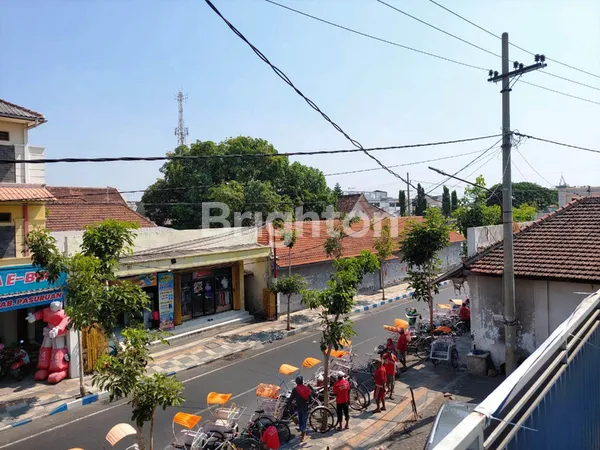 image RUKO JL WR SUPRATMAN PASURUAN (5)