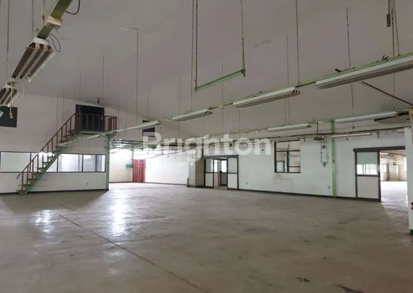 image GUDANG ATAU  PABRIK  DI TAMAN TEKNO BSD (4)