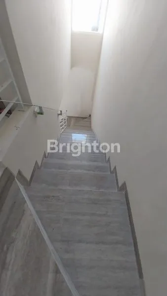 image RUMAH MANYAR KERTOADI (2)