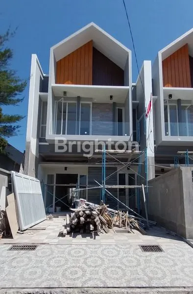 image RUMAH MANYAR KERTOADI (1)