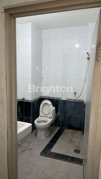 image RUKO TERNATE GAMBIR GANDENG 4 LANTAI DI CIDENG ROXY JAKARTA PUSAT (3)