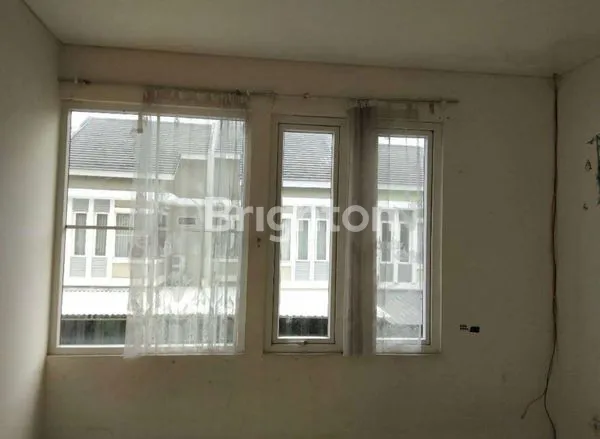 image RUMAH MODERNLAND CLUSTER VIENNA (6)