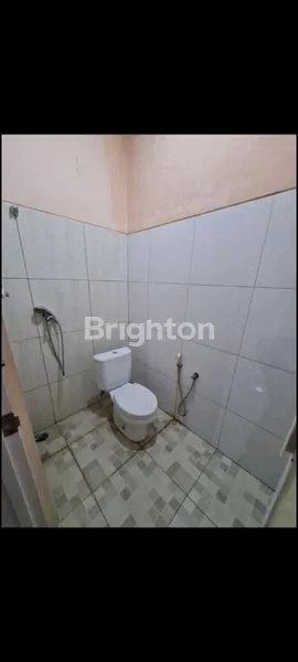 image RUMAH 2 LANTAI SIAP HUNI DI LOKASI STRATEGIS (4)