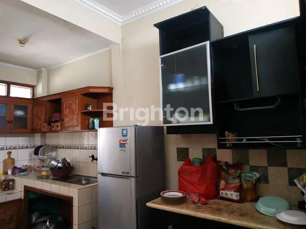 image RUMAH VILA TERAWAT DI KOLONEL MASTURI LEMBANG BANDUNG (2)