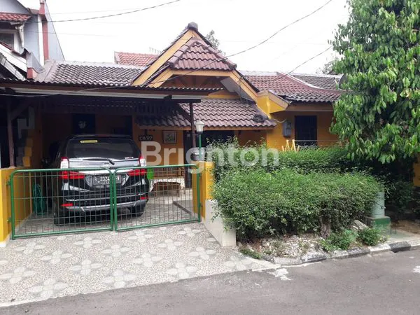 image HUNIAN  INDAH DAN CANTIK GRIYA DEPOK ASRI (1)