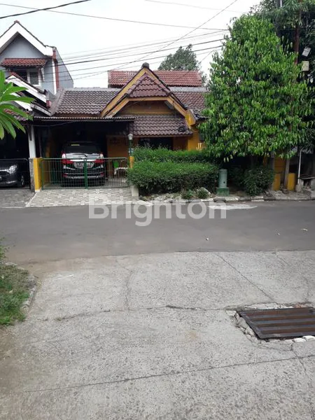 image HUNIAN  INDAH DAN CANTIK GRIYA DEPOK ASRI (2)
