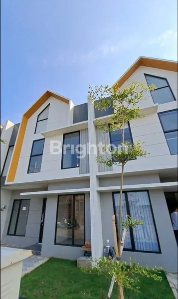 image RUMAH BARU STRATEGIS SURABAYA TIMUR DEKAT MERR, KERTAJAYA INDAH (1)