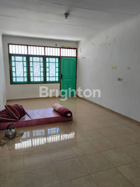 image RUMAH PLOSO, 2 LANTAI SHM, ADA BALKON ATAS (4)