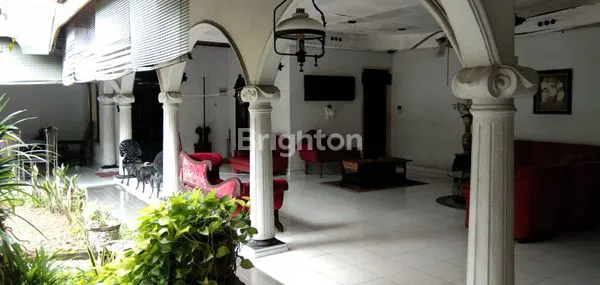 image JUAL CEPAT DI TEPI JALAN RAYA JL RADJIMAN LAWEYAN SOLO (6)