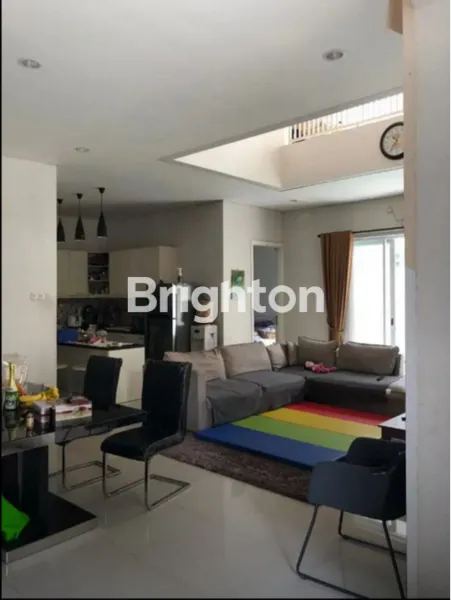 image RUMAH SIAP HUNI DI BSD CITY TANGERANG (3)