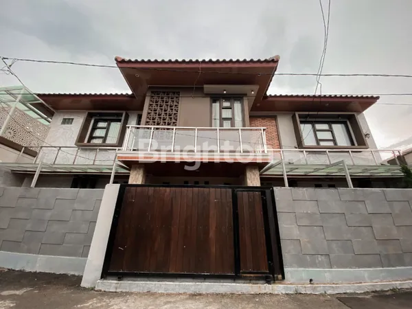 image RUMAH MEWAH FULL FURNISHED TURANGGA LENGKONG BANDUNG (2)