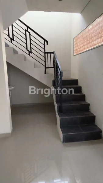 image RUMAH GRESS DENGAN KOLAM RENANG DI NUSA DUA (6)