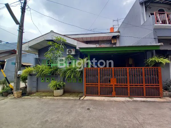 image RUMAH 2 LANTAI DI PONDOK PEKAYON INDAH ( NEGO) (1)