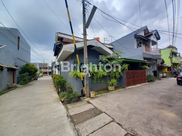 image RUMAH 2 LANTAI DI PONDOK PEKAYON INDAH ( NEGO) (5)