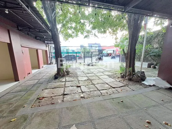 image DISEWAKAN BANGUNAN USAHA LETAK STRATEGIS RY WADUNG ASRI (5)