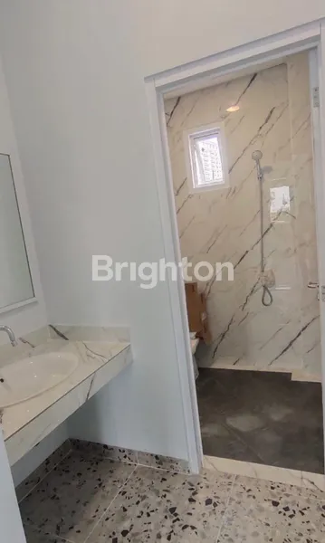 image OFFICE GEDUNG PERKANTORAN MEWAH BARU CAWANG DEWI SARTIKA (8)