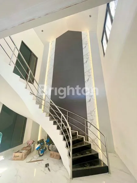 image RUMAH DIJUAL. SBY TIMUR (2)