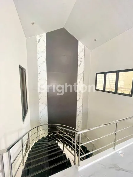 image RUMAH DIJUAL. SBY TIMUR (4)